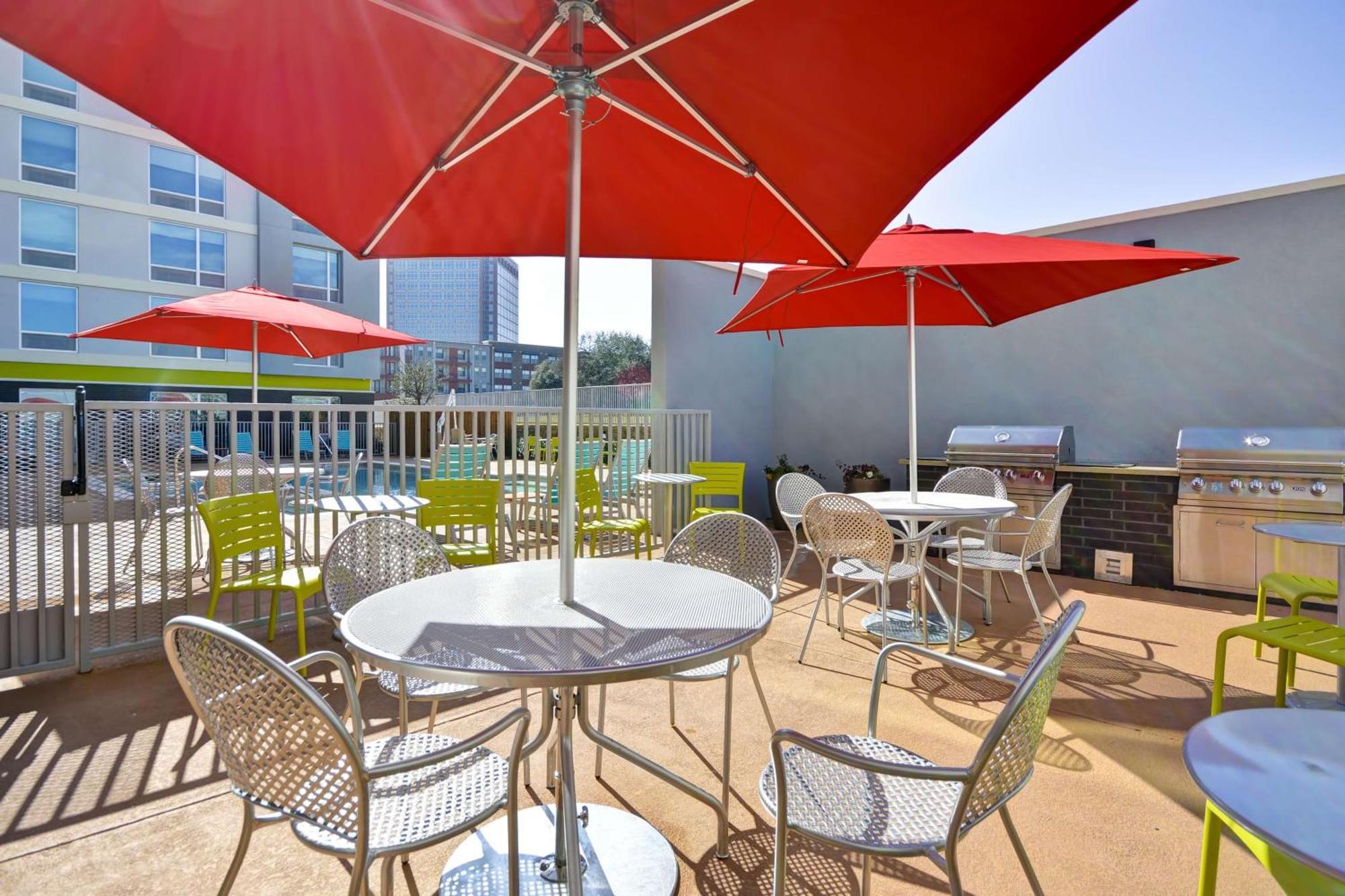 Home2 Suites By Hilton Dallas North Park Exterior photo